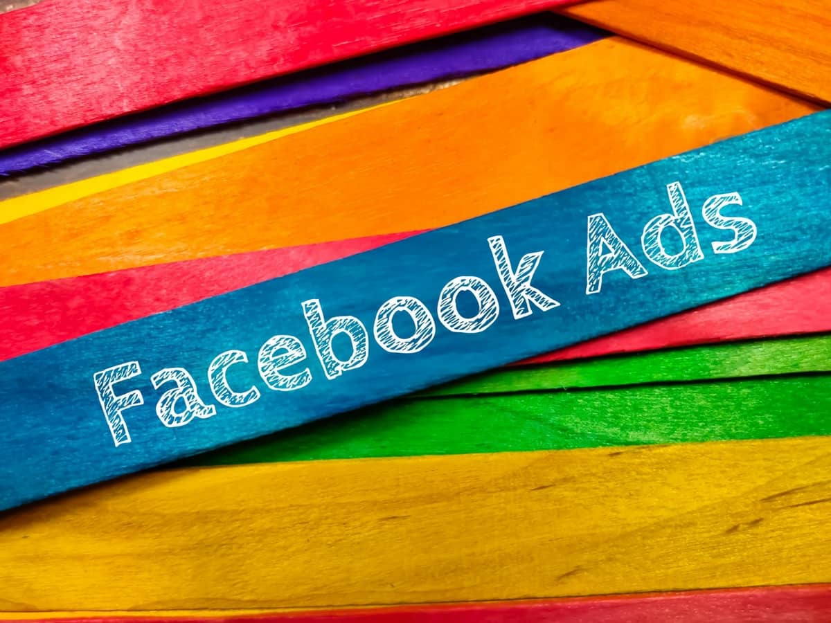 Facebook's new algorithm and advertising content