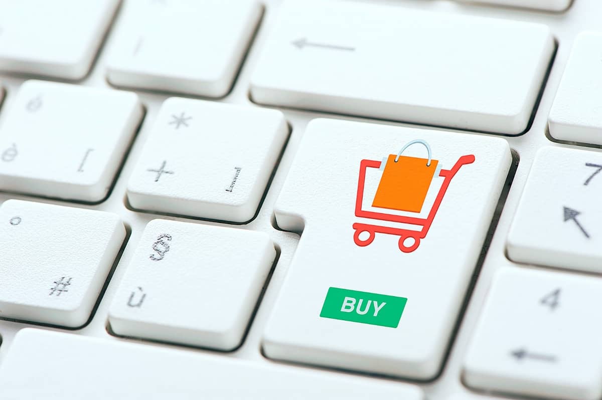 What affects demand in online commerce